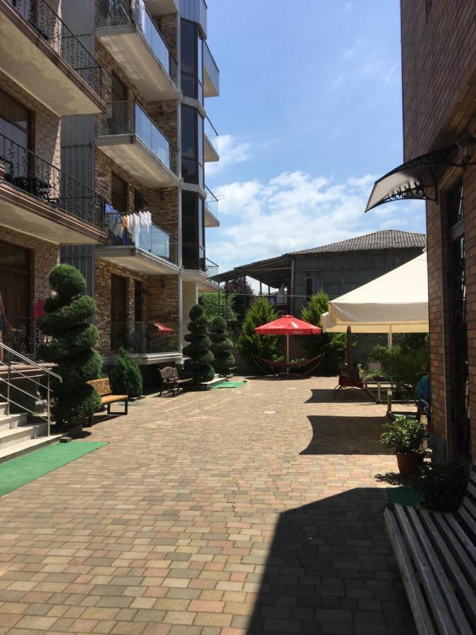 Hotel Twins G&G Kobuleti Exterior foto